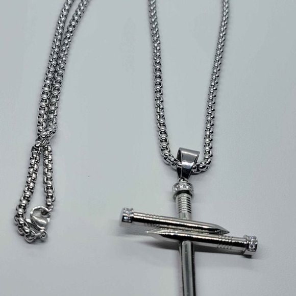 Brand New Stainless Steel Nail Cross with chain - Picture 2 of 6